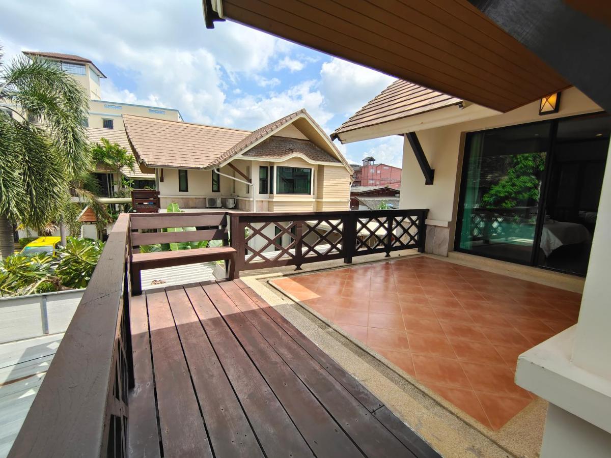 Baan Natcha Villa Pattaya Extérieur photo